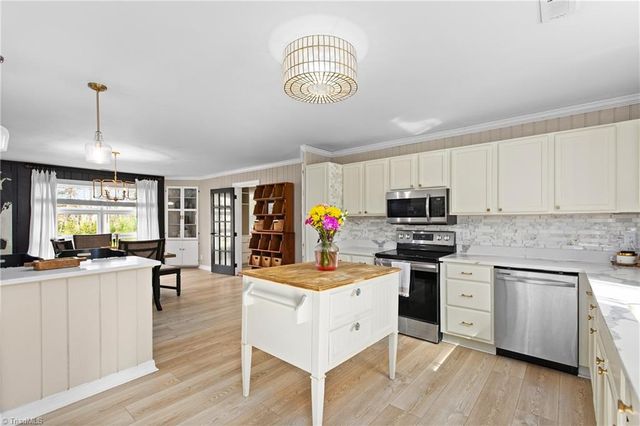 532 Lakeside Drive, Walnut Cove, NC 27052