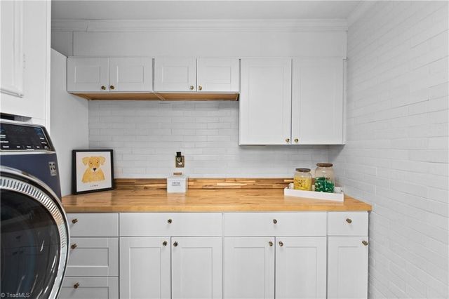 532 Lakeside Drive, Walnut Cove, NC 27052