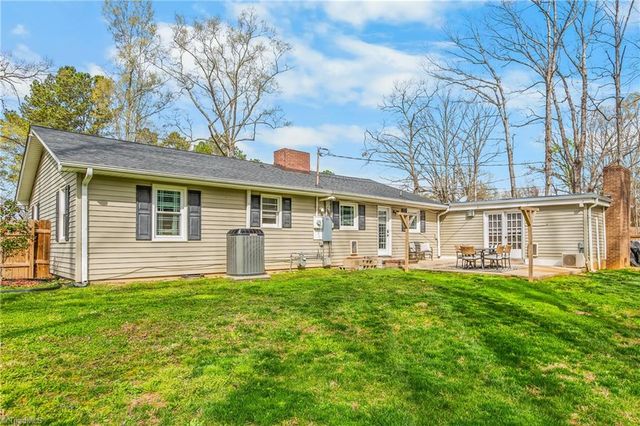 532 Lakeside Drive, Walnut Cove, NC 27052