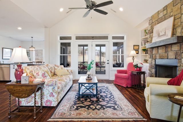 6671 Tanager LN, Dublin, VA 24084