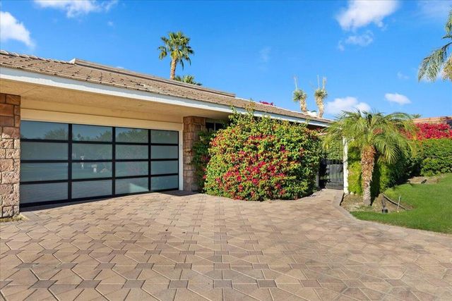 2 Deerfield Court, Rancho Mirage, CA 92270