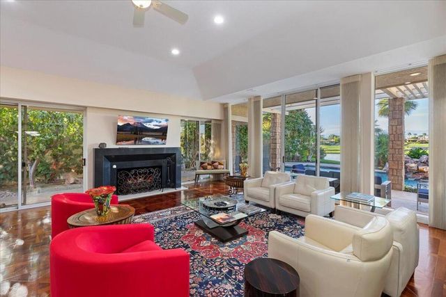 2 Deerfield Court, Rancho Mirage, CA 92270