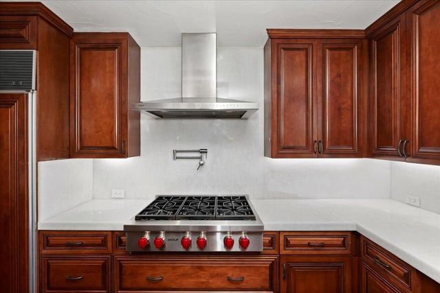 2 Deerfield Court, Rancho Mirage, CA 92270