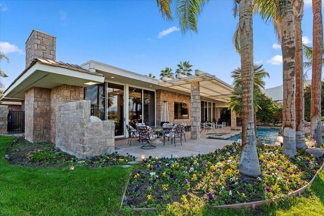 2 Deerfield Court, Rancho Mirage, CA 92270