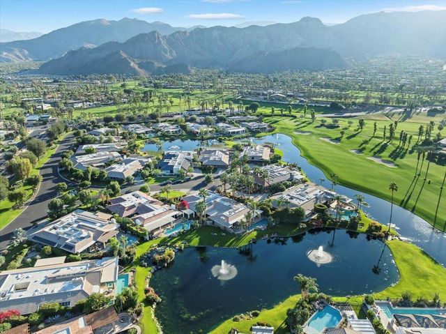 2 Deerfield Court, Rancho Mirage, CA 92270