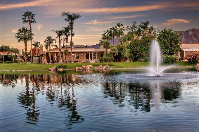 2 Deerfield Court, Rancho Mirage, CA 92270