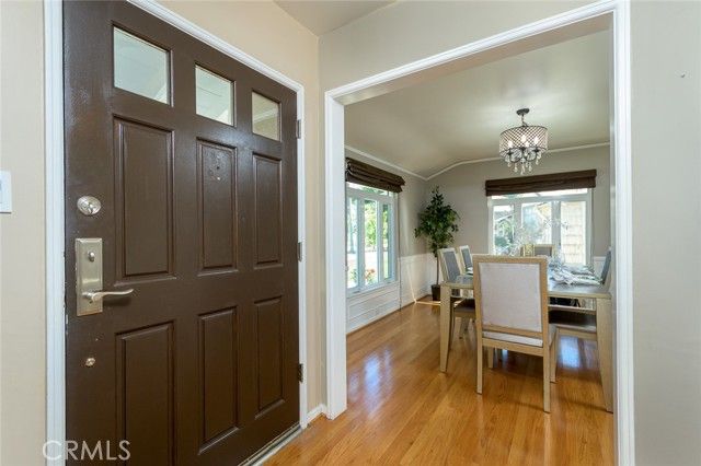 306 Parkwood Drive, Glendale, CA 91202