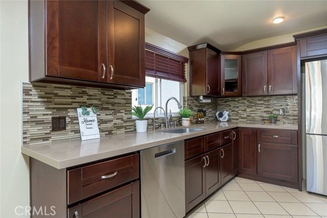 306 Parkwood Drive, Glendale, CA 91202