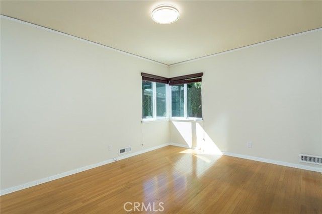 306 Parkwood Drive, Glendale, CA 91202