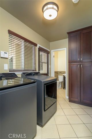 306 Parkwood Drive, Glendale, CA 91202