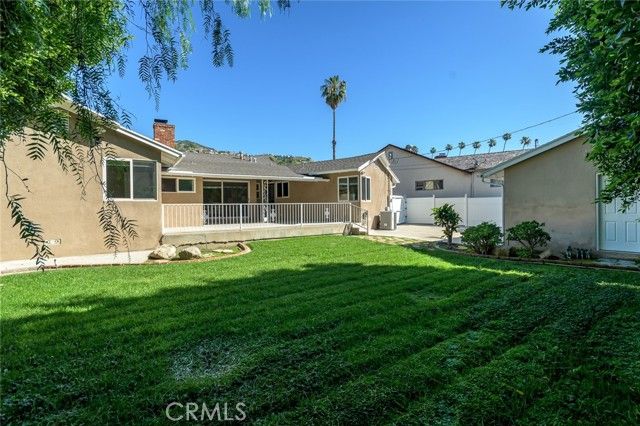 306 Parkwood Drive, Glendale, CA 91202