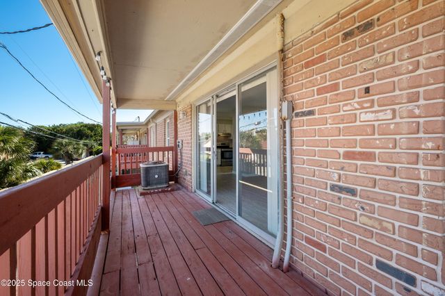 145 E Colonial Court D, Indian Harbour Beach, FL 32937