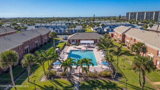 145 E Colonial Court D, Indian Harbour Beach, FL 32937