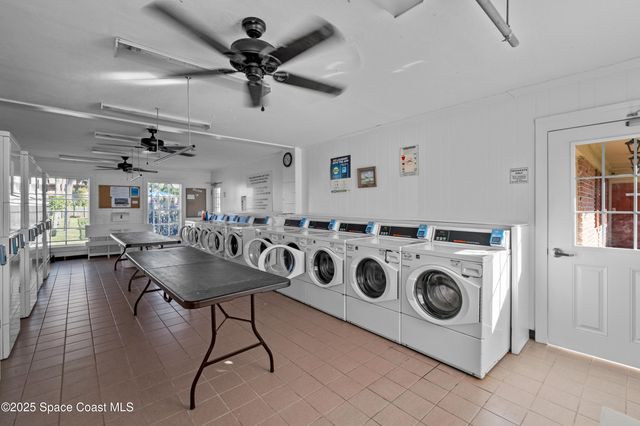 145 E Colonial Court D, Indian Harbour Beach, FL 32937