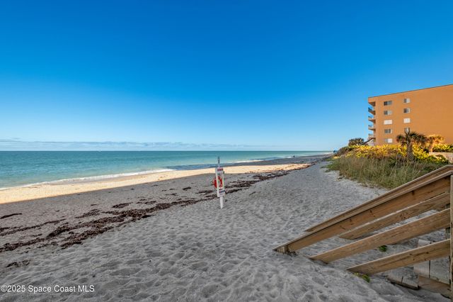 145 E Colonial Court D, Indian Harbour Beach, FL 32937