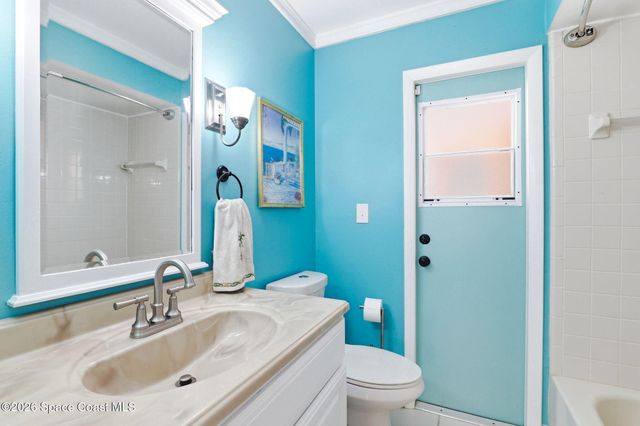 965 Elmont Street NW, Palm Bay, FL 32907