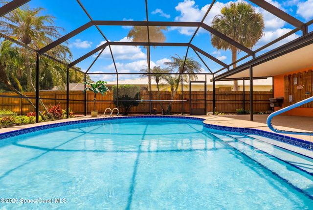 965 Elmont Street NW, Palm Bay, FL 32907