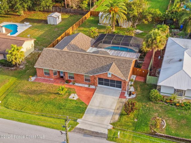 965 Elmont Street NW, Palm Bay, FL 32907