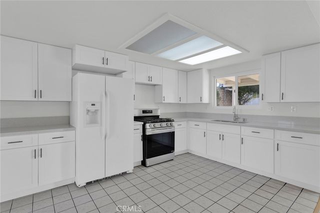 12421 Spring Valley Parkway, Victorville, CA 92395