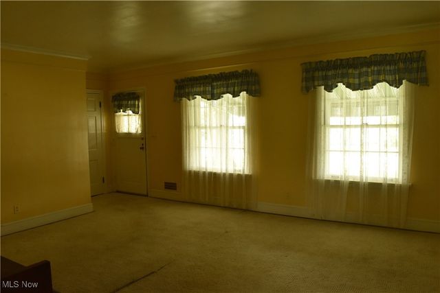 427 Harding Road, Zanesville, OH 43701