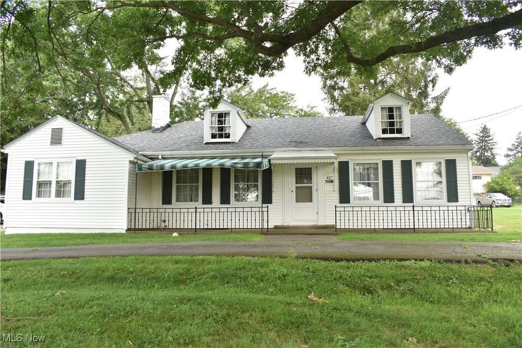 427 Harding Road, Zanesville, OH 43701