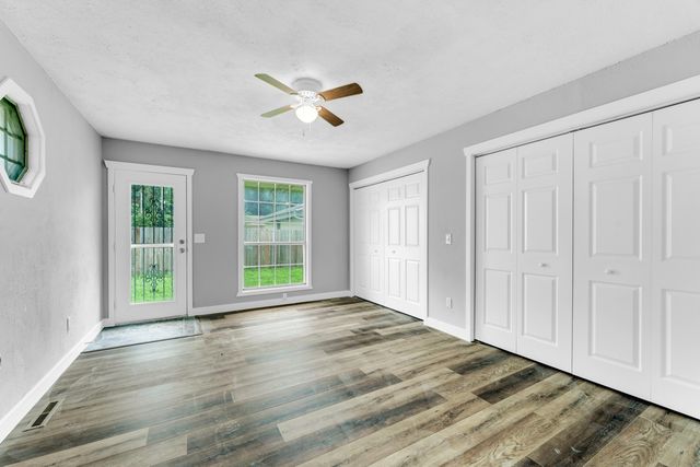 3813 W Harrison Street, Springfield, MO 65802