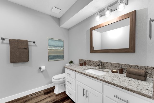 3813 W Harrison Street, Springfield, MO 65802