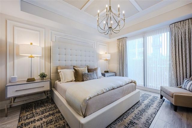 1135 3RD AVE S # 209, Naples, FL 34102