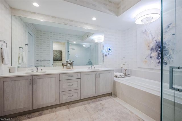 1135 3RD AVE S # 209, Naples, FL 34102