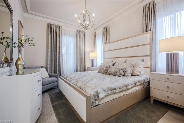 1135 3RD AVE S # 209, Naples, FL 34102