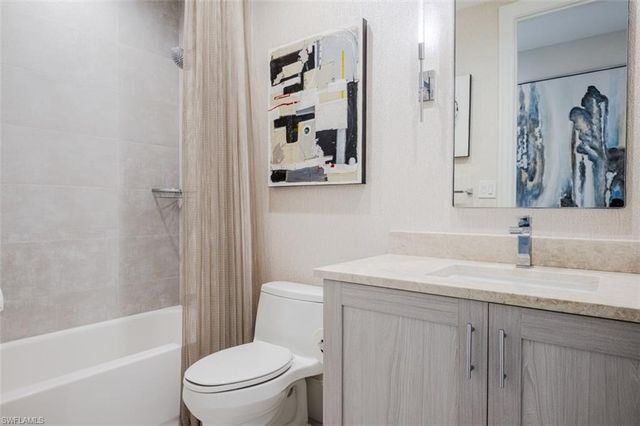 1135 3RD AVE S # 209, Naples, FL 34102