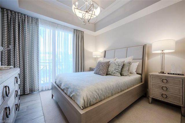 1135 3RD AVE S # 209, Naples, FL 34102