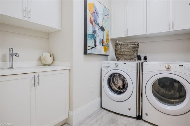 1135 3RD AVE S # 209, Naples, FL 34102