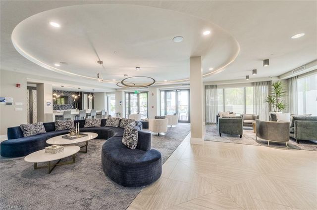 1135 3RD AVE S # 209, Naples, FL 34102