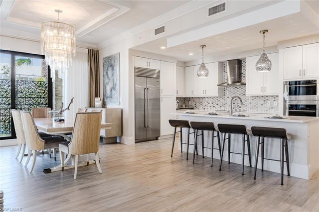 1135 3RD AVE S # 209, Naples, FL 34102