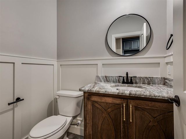 2218 W Cole Drive, Mustang, OK 73064