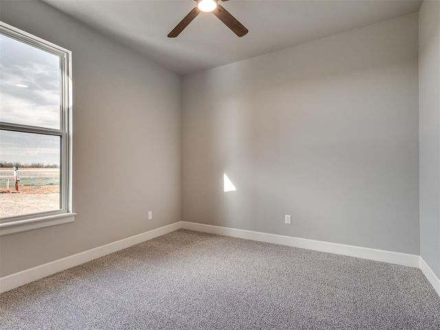 2218 W Cole Drive, Mustang, OK 73064