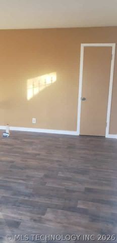 3129 N Lansing Place E, Tulsa, OK 74106