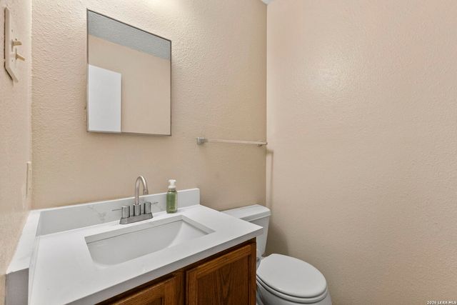 9615 Hillside Trail, San Antonio, TX 78250