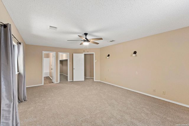 9615 Hillside Trail, San Antonio, TX 78250