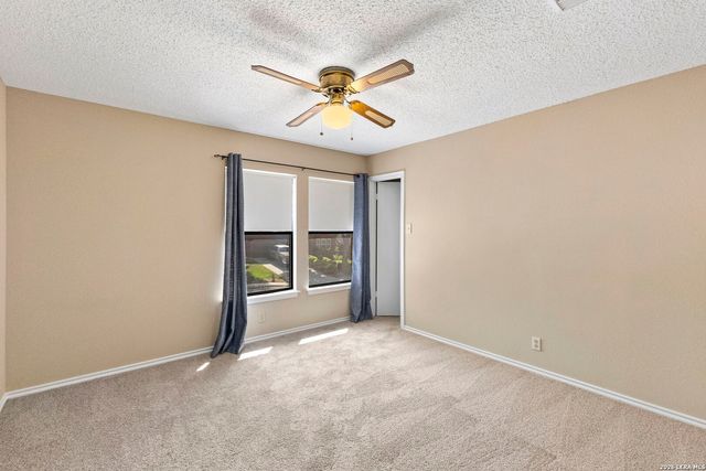 9615 Hillside Trail, San Antonio, TX 78250