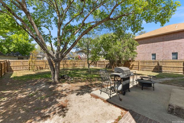 9615 Hillside Trail, San Antonio, TX 78250