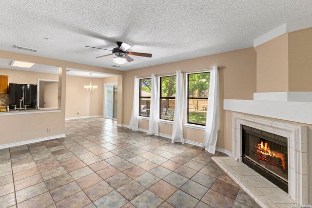 9615 Hillside Trail, San Antonio, TX 78250