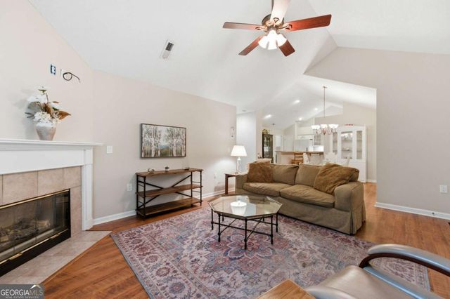 2235 Orchard Place, Roswell, GA 30076