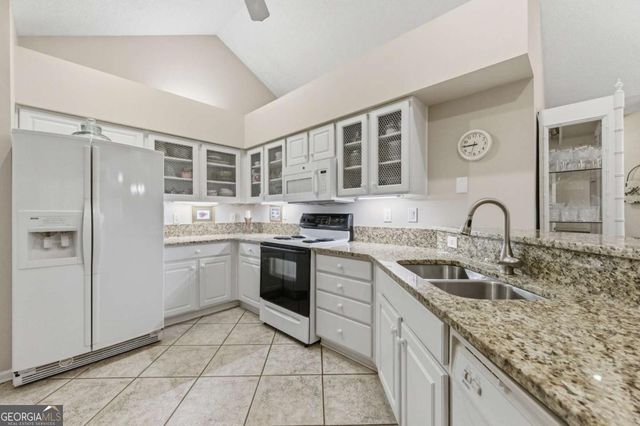 2235 Orchard Place, Roswell, GA 30076