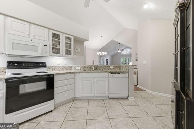 2235 Orchard Place, Roswell, GA 30076