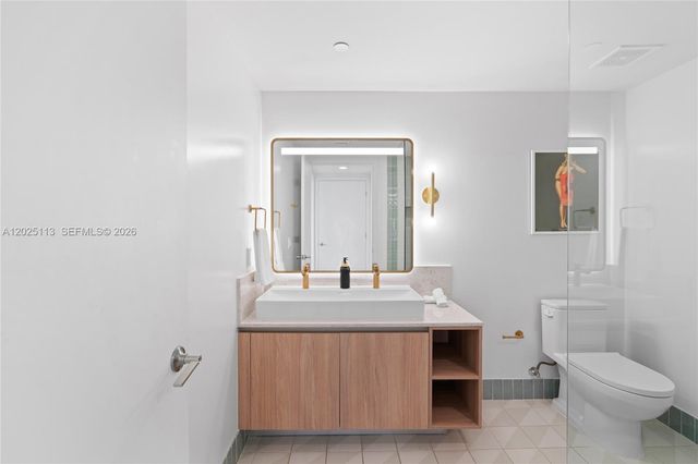 159 NE 6th St 3105, Miami, FL 33132