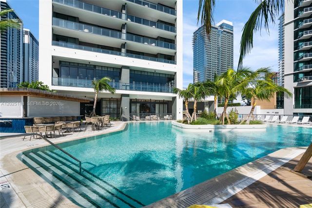 159 NE 6th St 3105, Miami, FL 33132