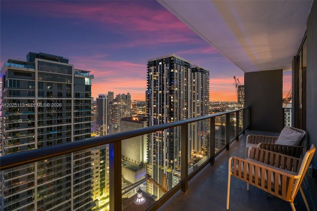159 NE 6th St 3105, Miami, FL 33132