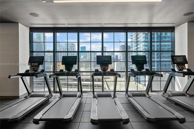 159 NE 6th St 3105, Miami, FL 33132